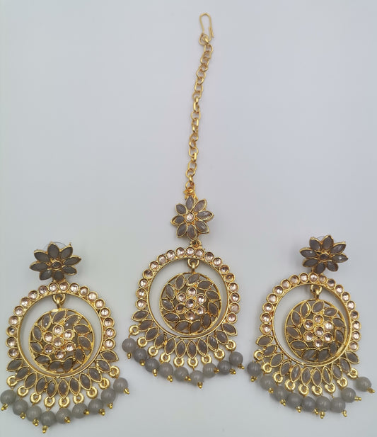 Grey and Gold Maang Tikka Set
