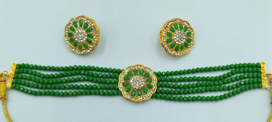 GREEN AND WHITE KUNDAN CHOKER AND EARRING SET