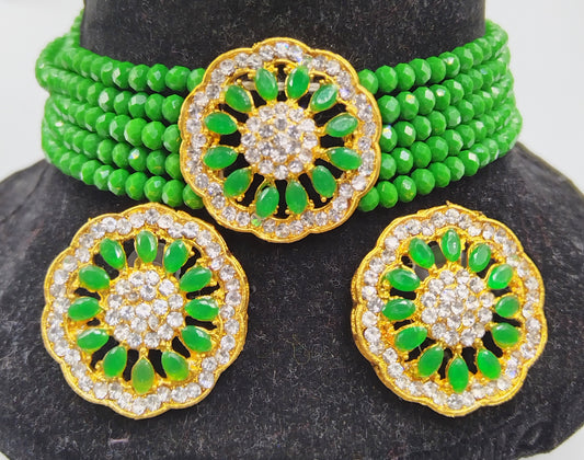 GREEN AND WHITE KUNDAN CHOKER AND EARRING SET