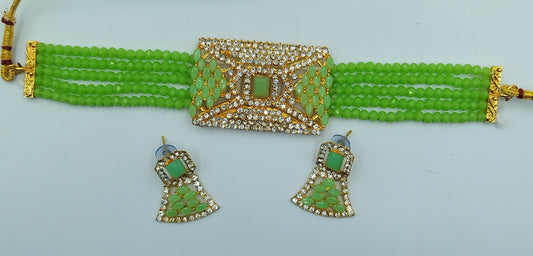 UNIQUE LIGHT GREEN KUNDAN CHOKER AND EARRING SET